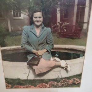 Meet your Posher, Polly